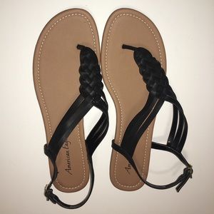 NWOT Size 11 American Eagle Black Braided Sandals
